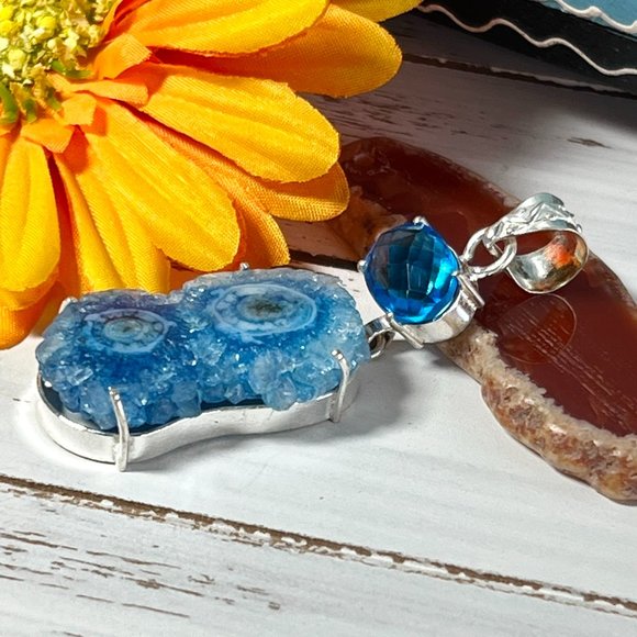 Solar Agate Blue Topaz Pendant Handmade Gemstone Crystal 925 Silver Long New! - Picture 4 of 9